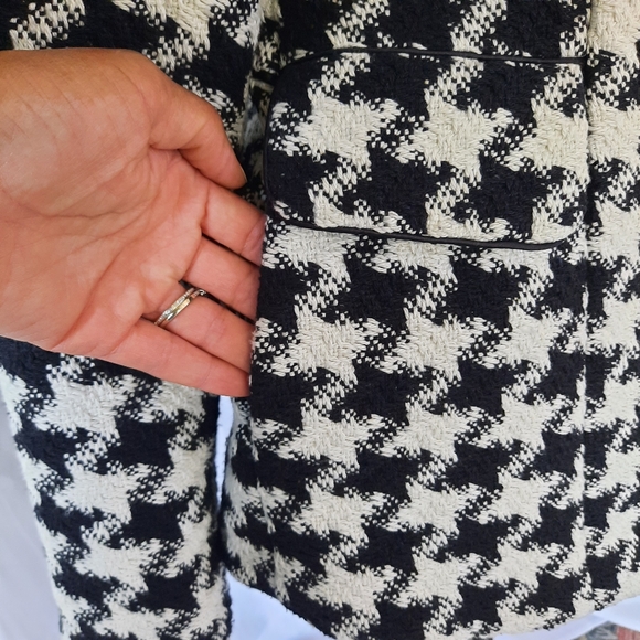 Wool Blend Oversized Houndstooth Coat Jacket Size Med Black White Rue 21 - Picture 12 of 16